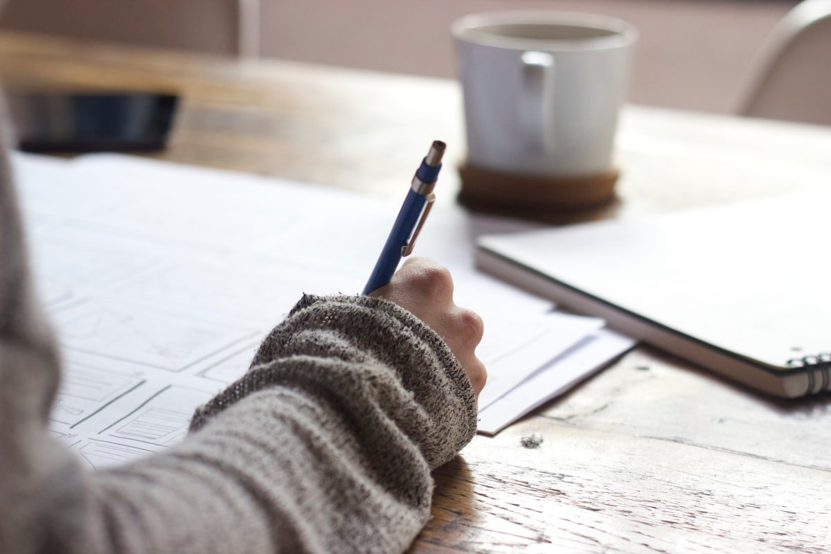 IELTS vs PTE: Which English Test Should You Take in 2026?